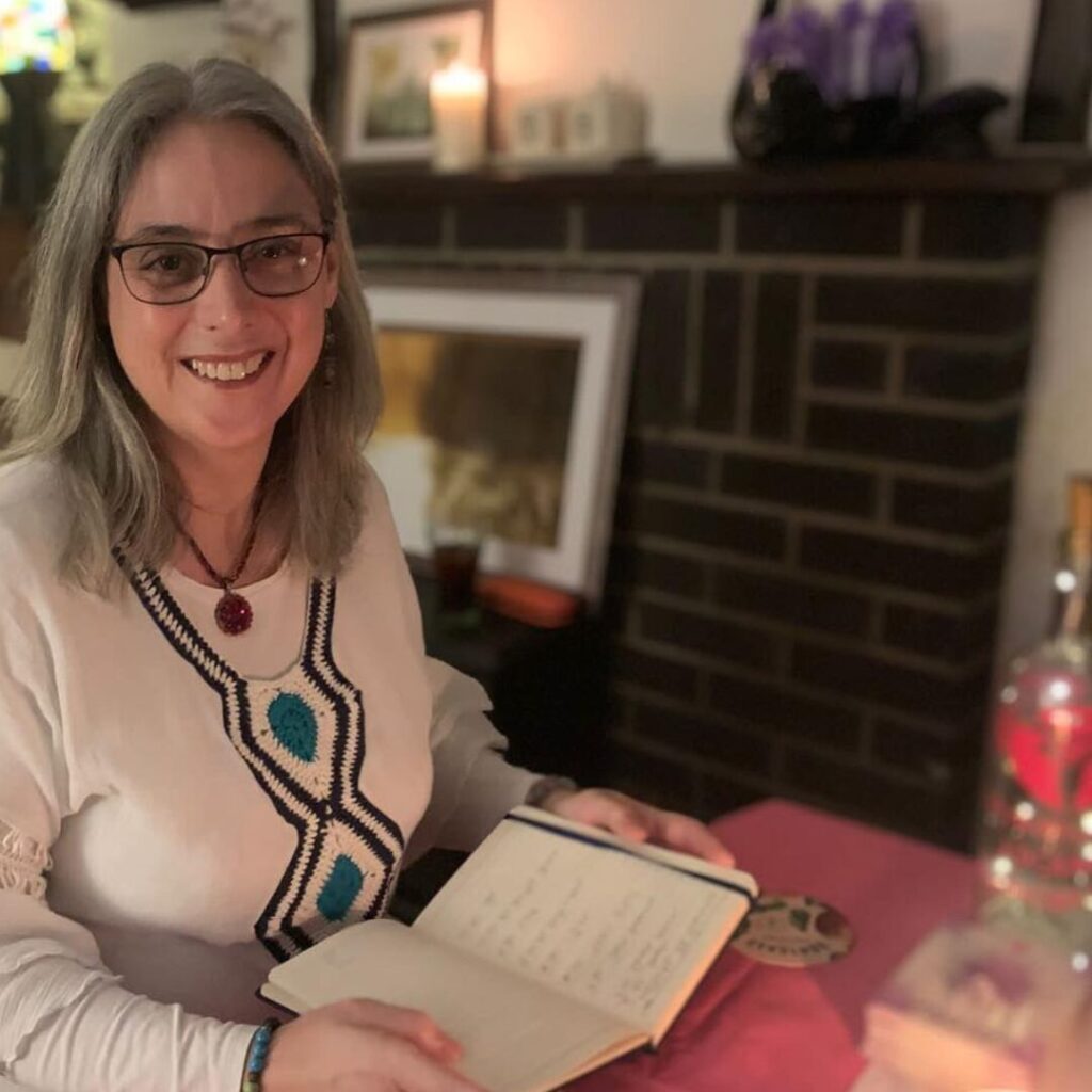 Caroline Paula about to start a Angel Card Reading